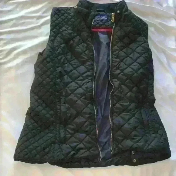 - Blue Rain | Navy Blue Quilted Puffer Vest | Medium - Picture 1 of 4